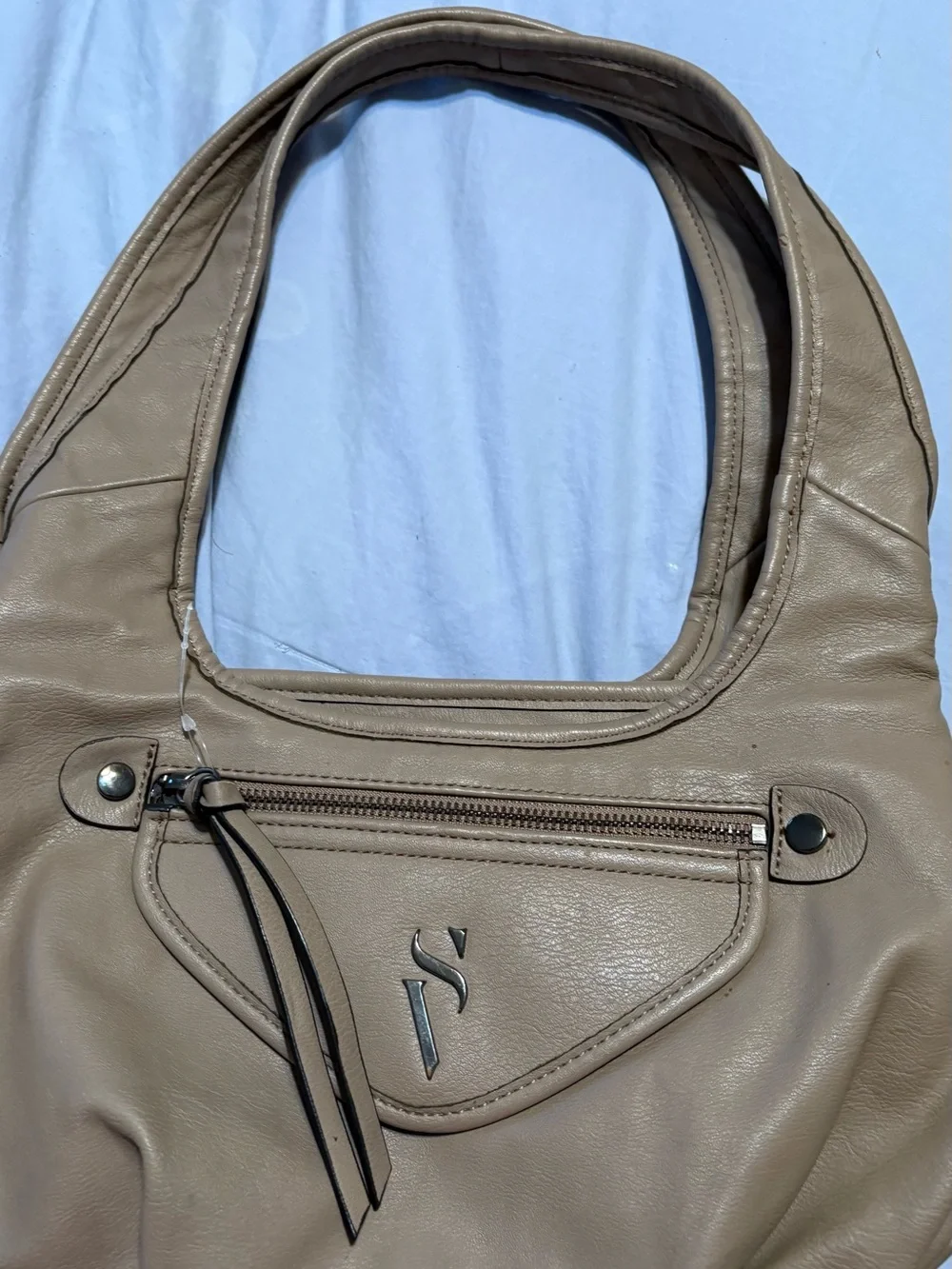 Simply Vera Vera Wang Taupe Leather Shoulder Bag